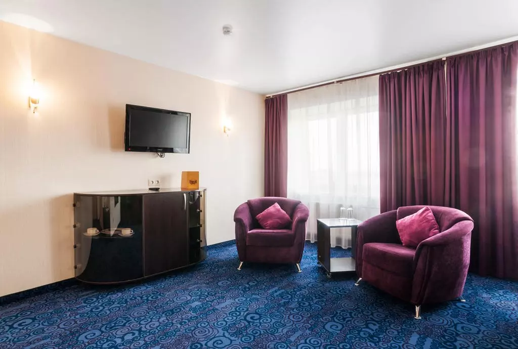 hotel okhtinskaya st petersburg_shabavizparvaz_16.jpg